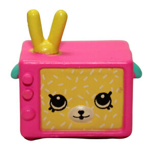 Shopkins Happy Places Home Puppy Parlor Hot Pink TV #18 Blind Bag Variant